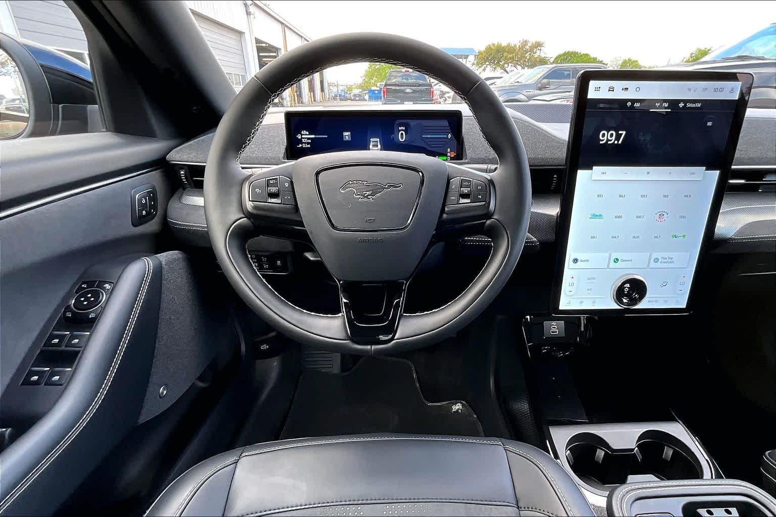 2025 Ford Mustang Mach-E