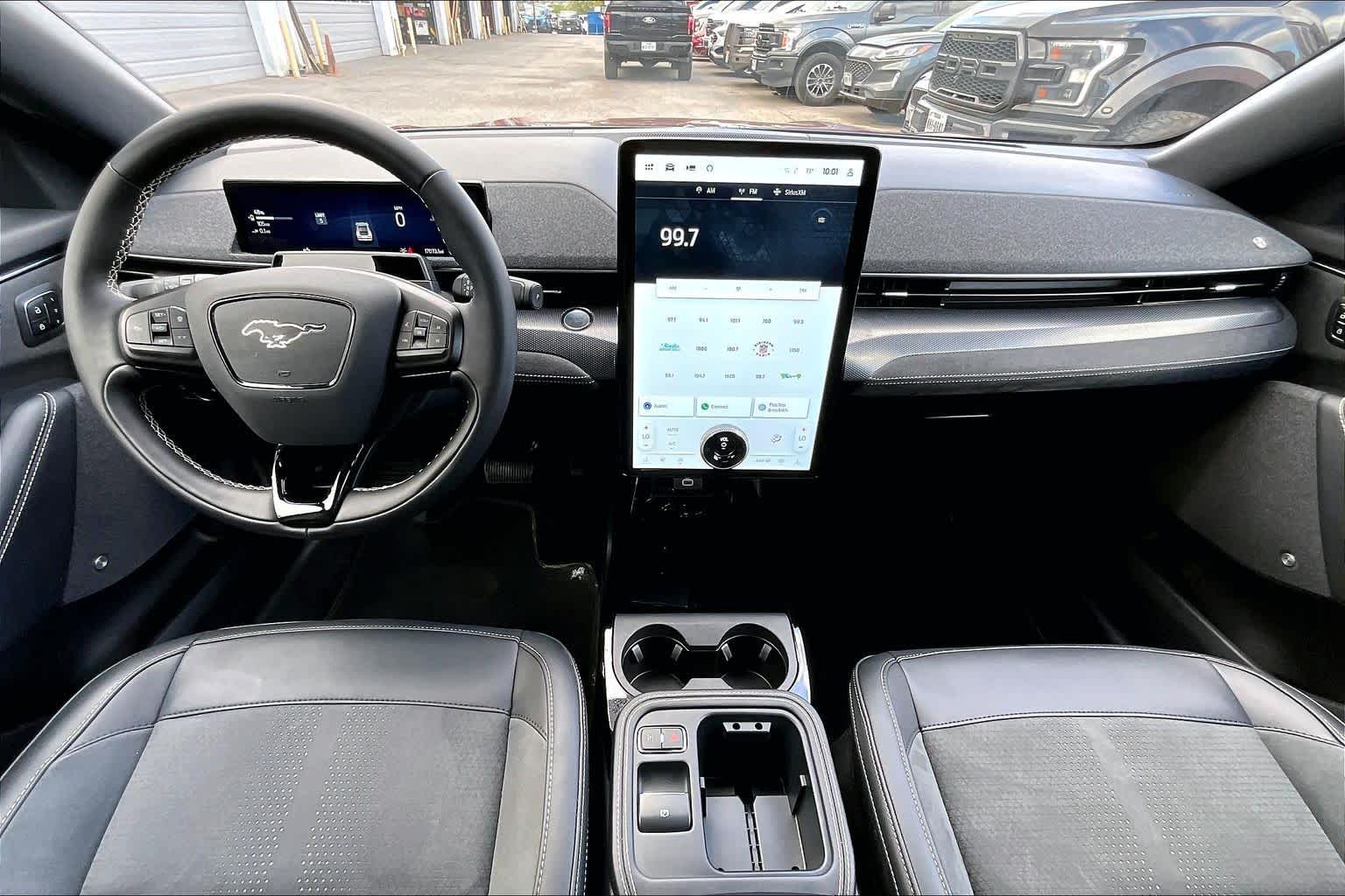 2025 Ford Mustang Mach-E