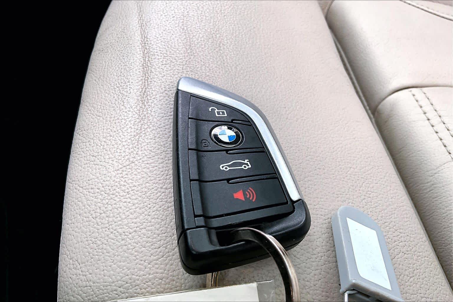 2019 BMW X4 M40i