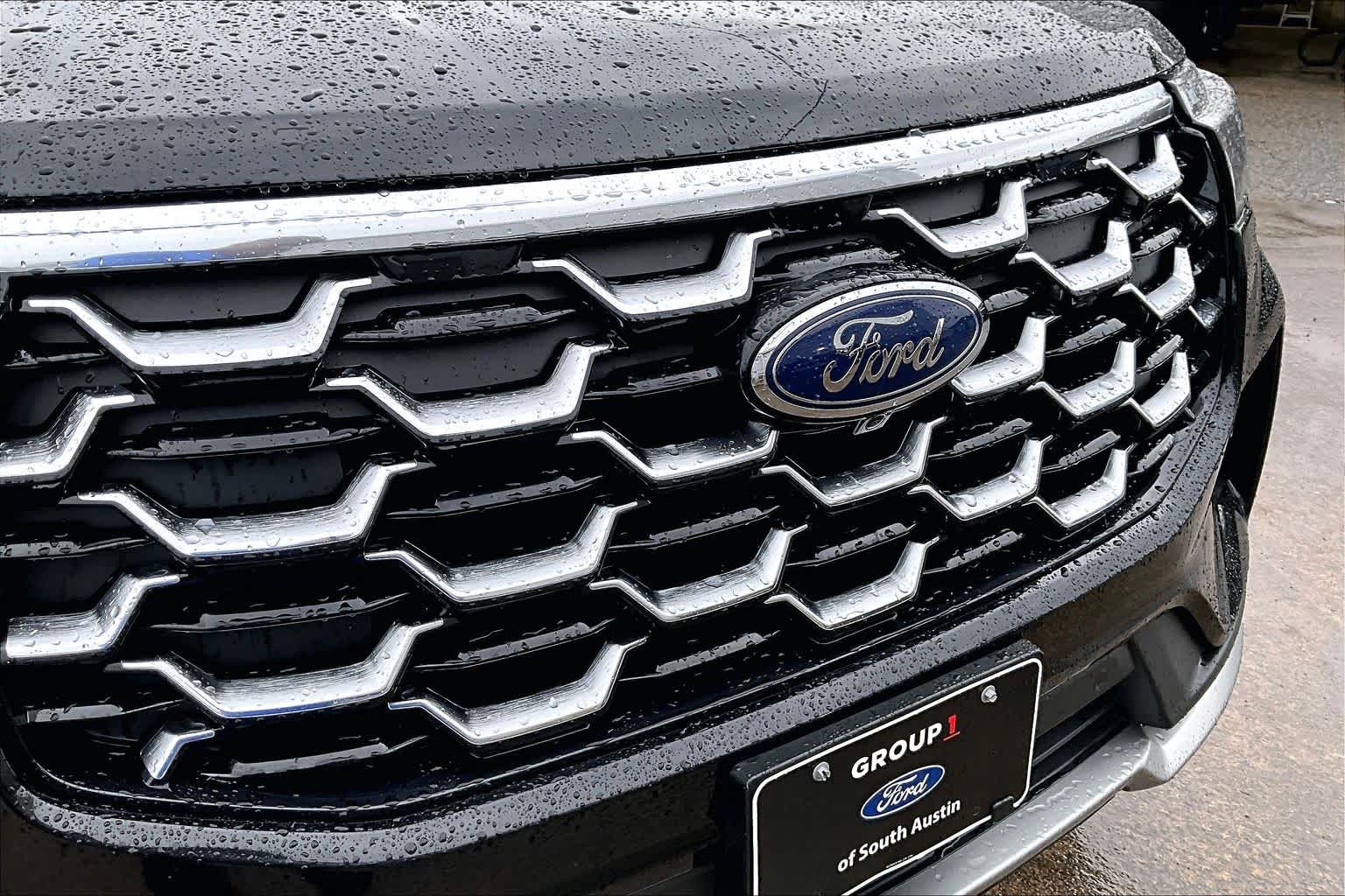 2025 Ford Explorer