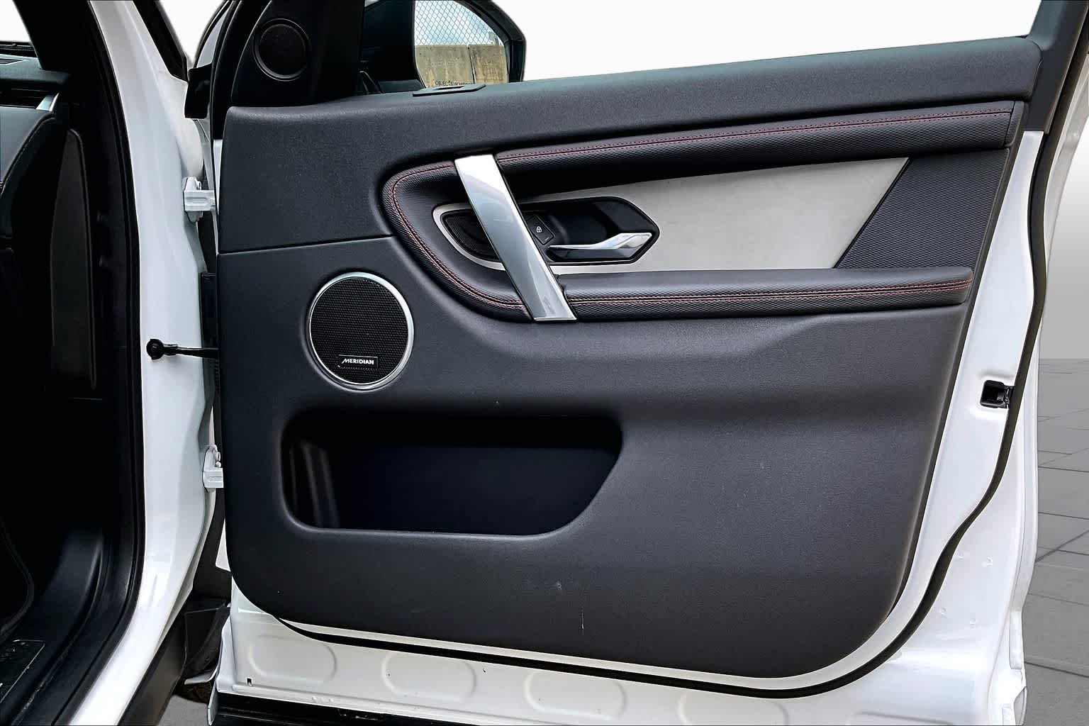 2023 Land Rover Discovery Sport