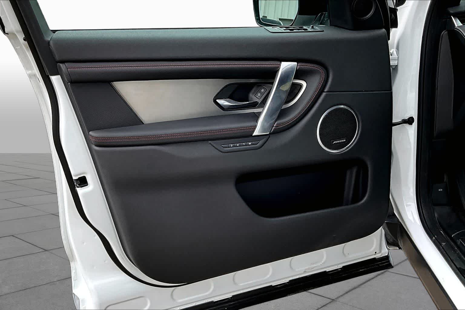 2023 Land Rover Discovery Sport