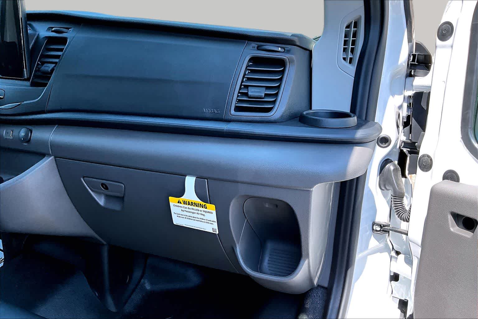 2025 Ford Transit Cargo Van