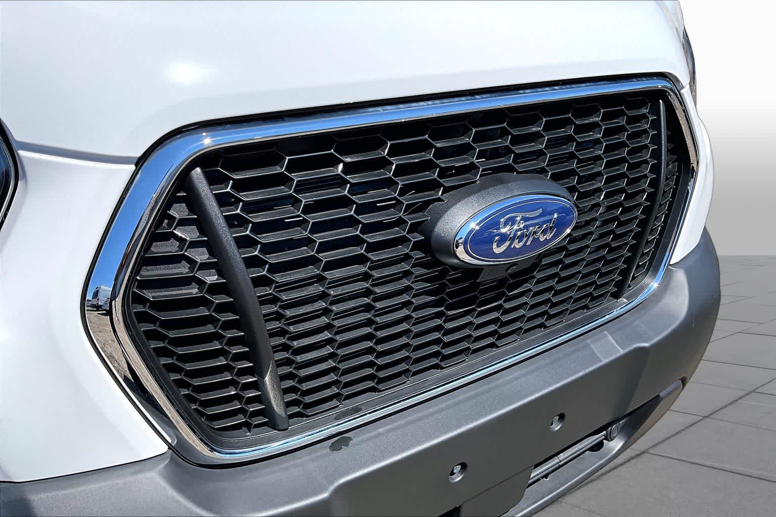 2025 Ford Transit Cargo Van