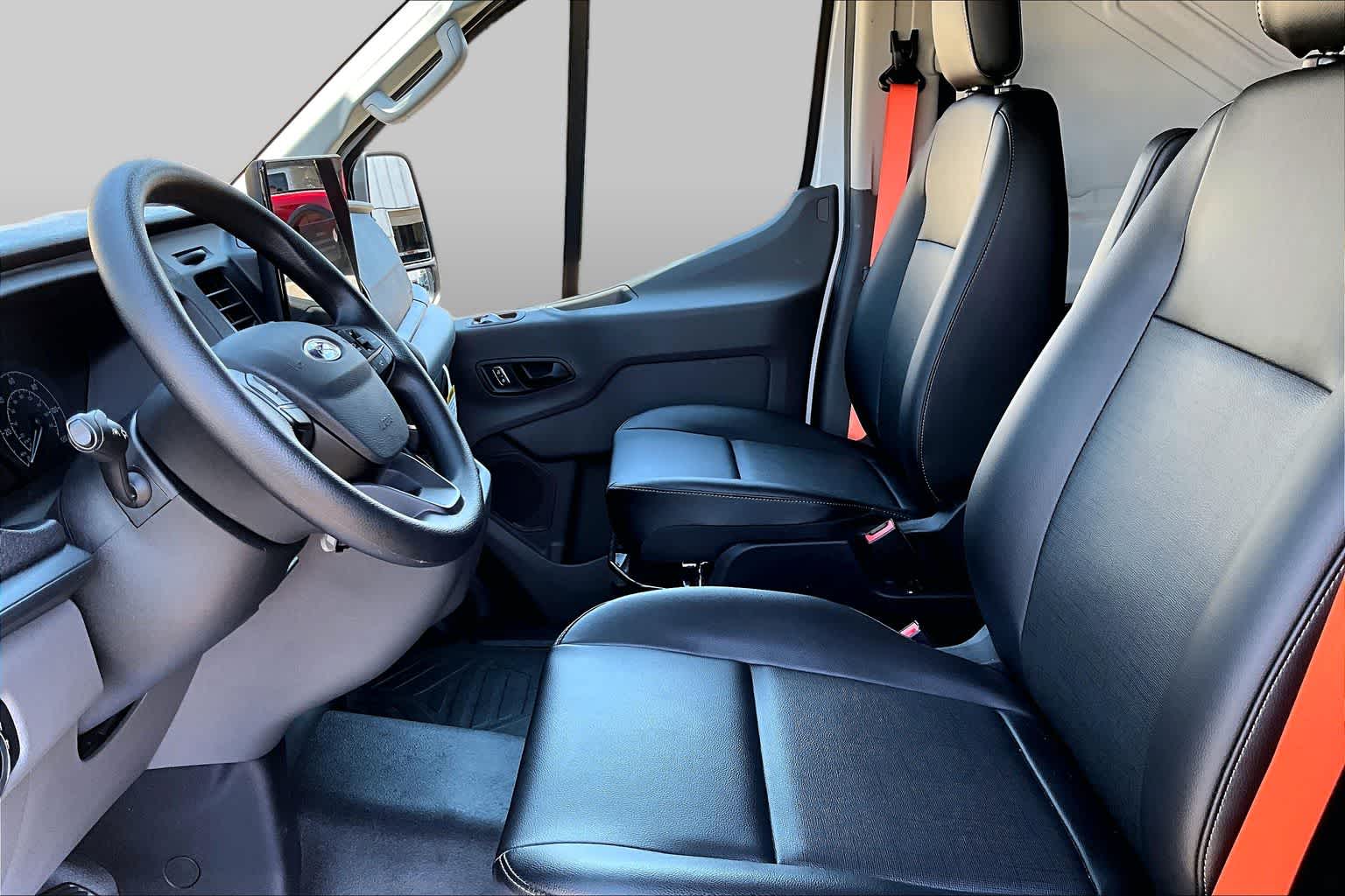 2025 Ford Transit Cargo Van