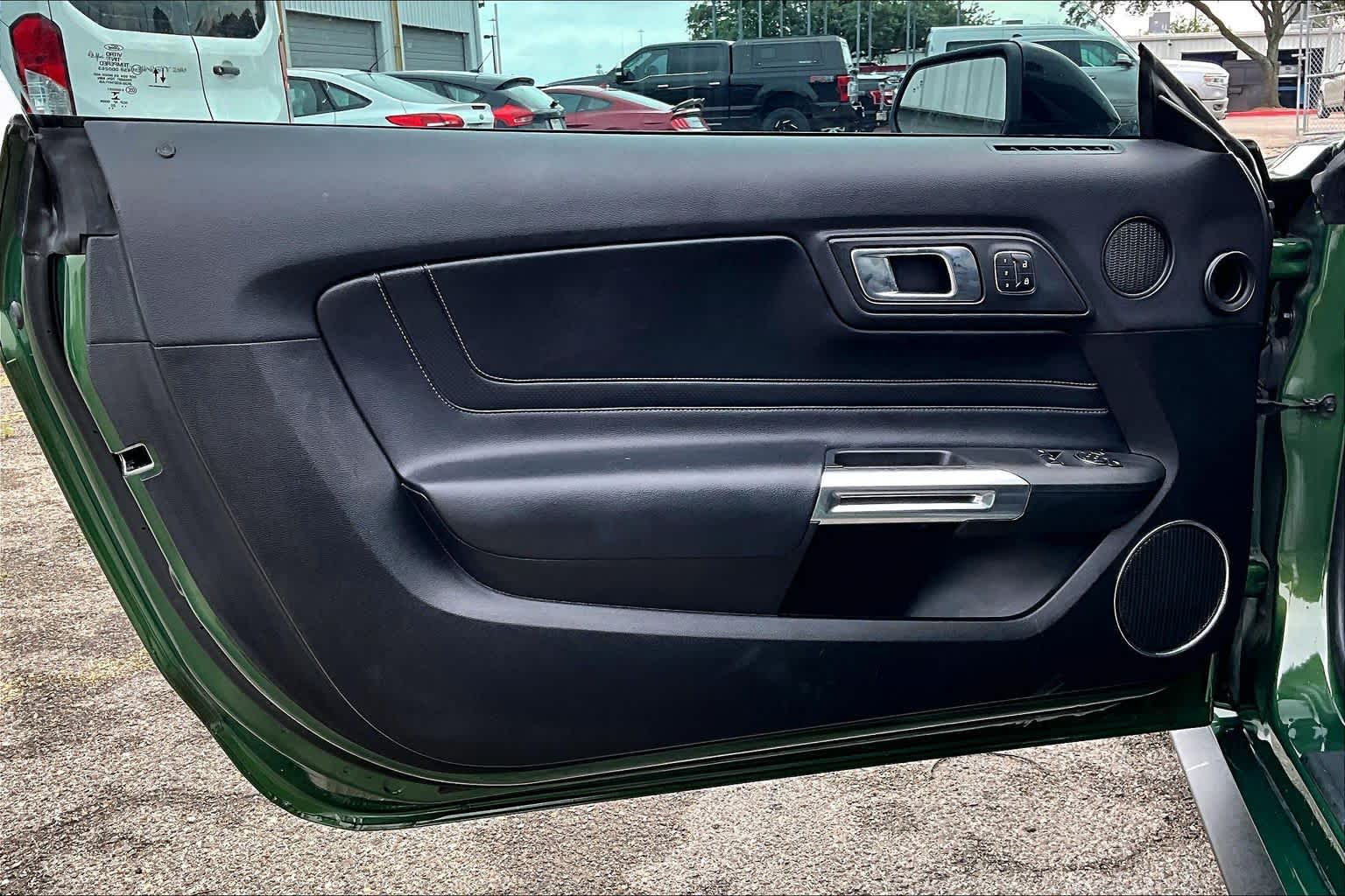 2022 Ford Mustang