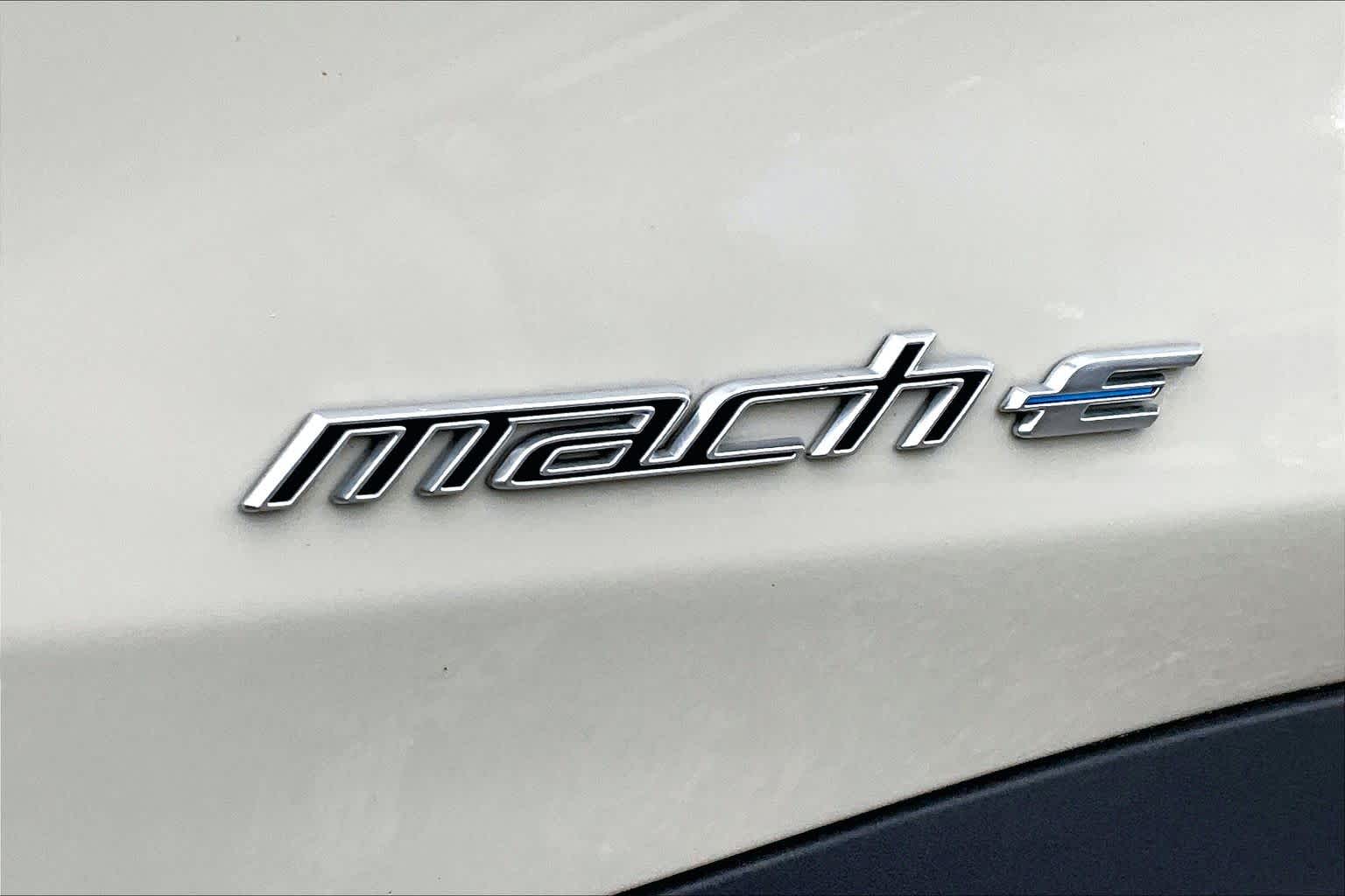 2025 Ford Mustang Mach-E