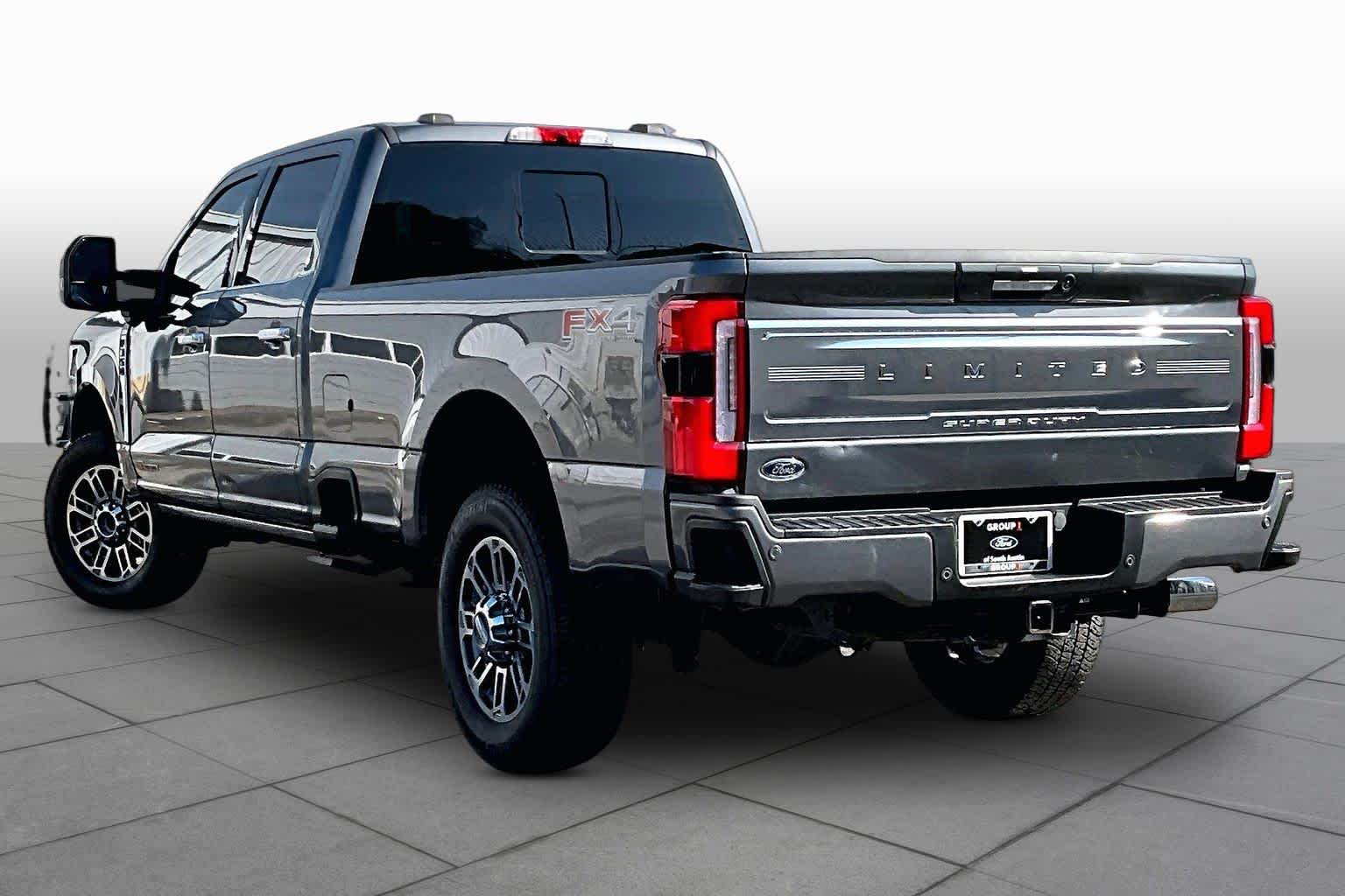 2023 Ford Super Duty F-350 SRW Pickup