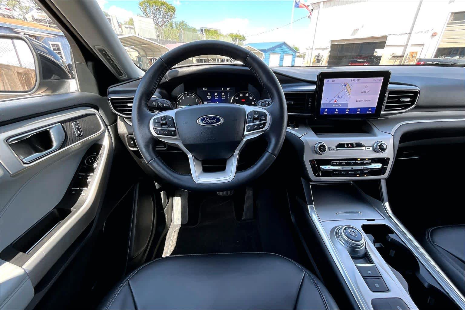 2023 Ford Explorer