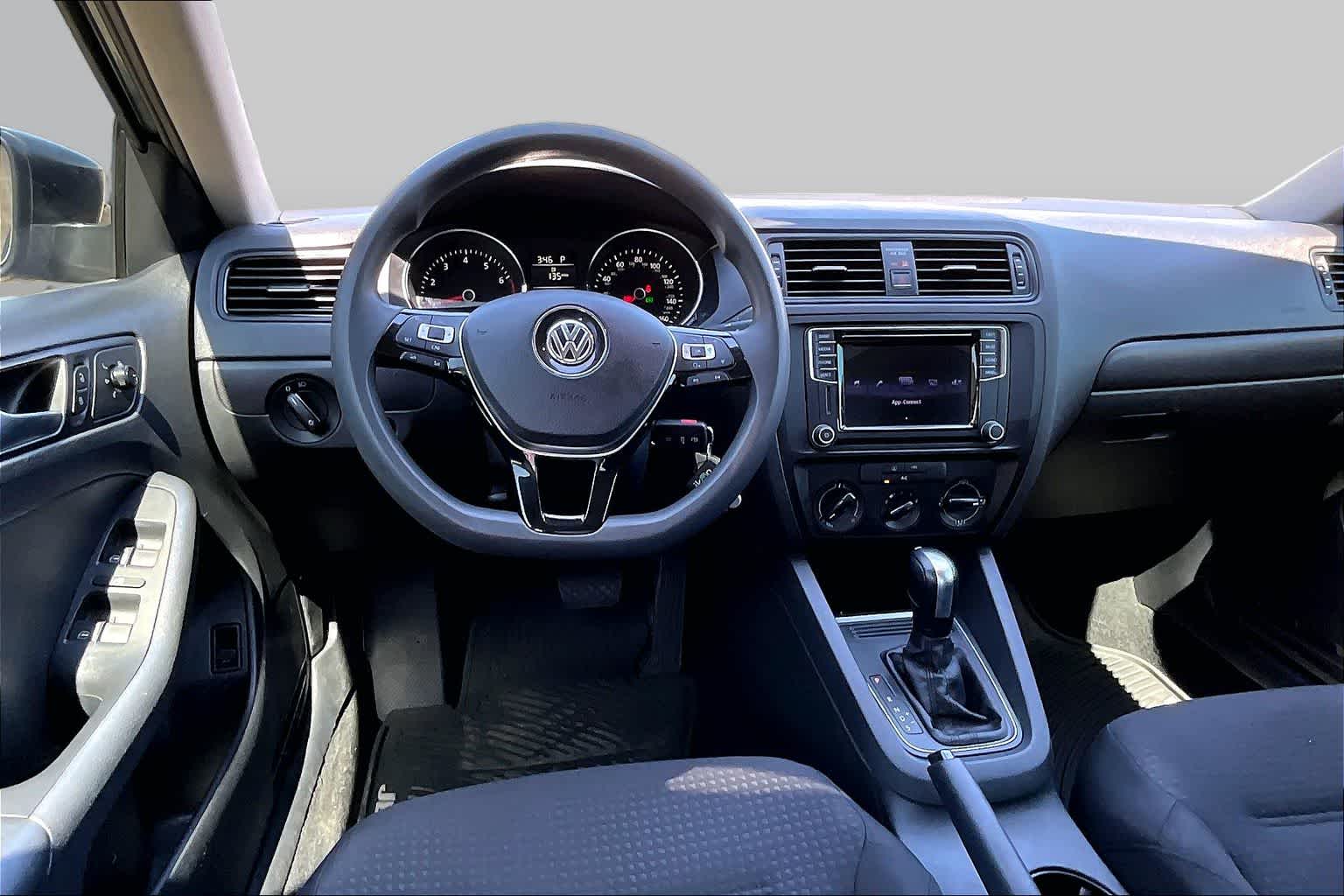 2016 Volkswagen Jetta