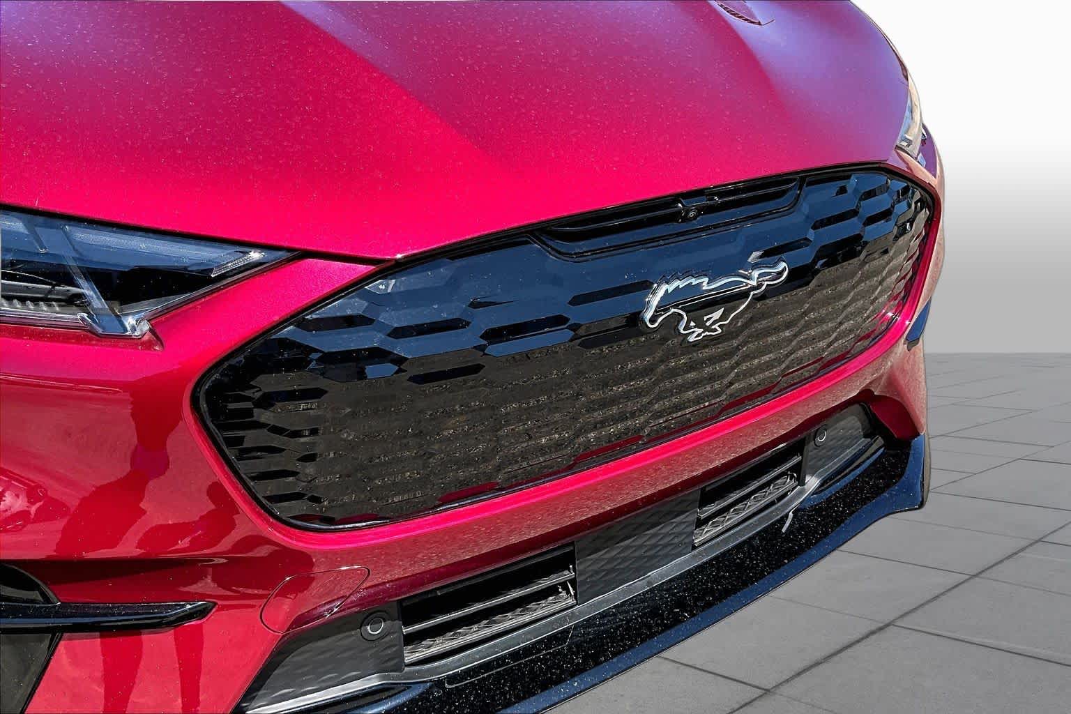 2025 Ford Mustang Mach-E
