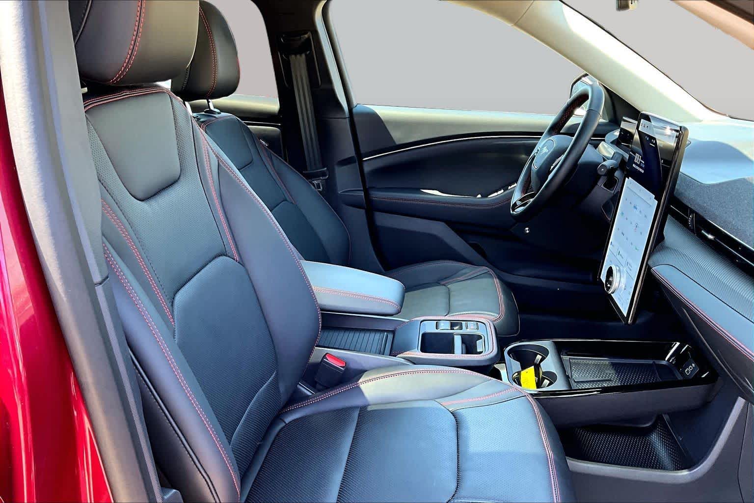 2025 Ford Mustang Mach-E