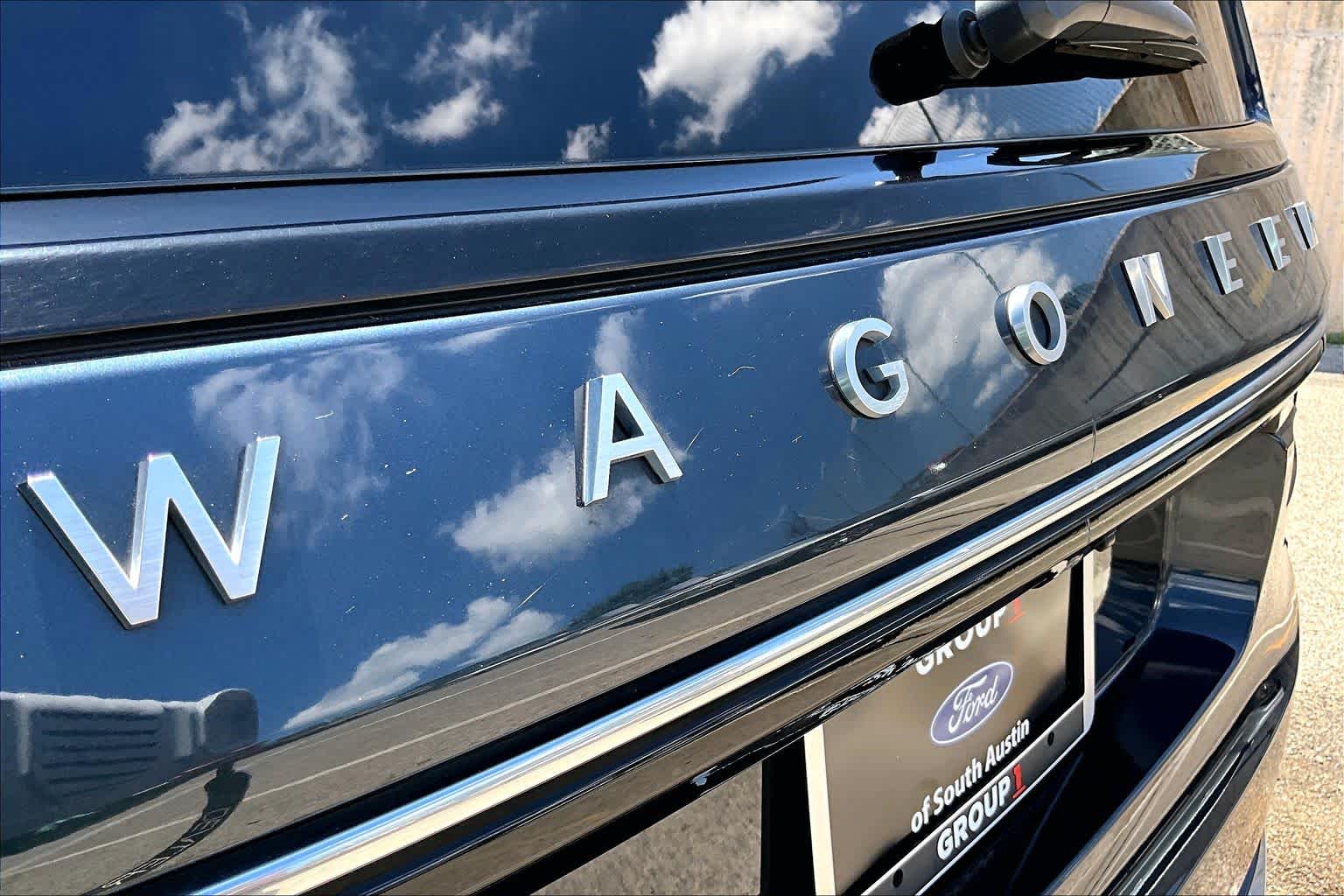 2022 Jeep Wagoneer