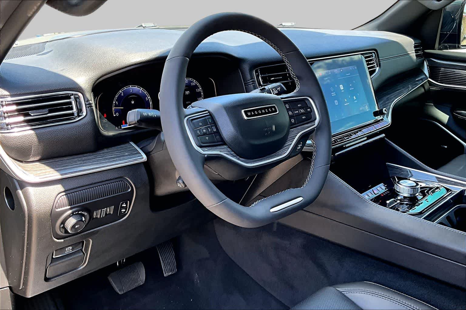 2022 Jeep Wagoneer