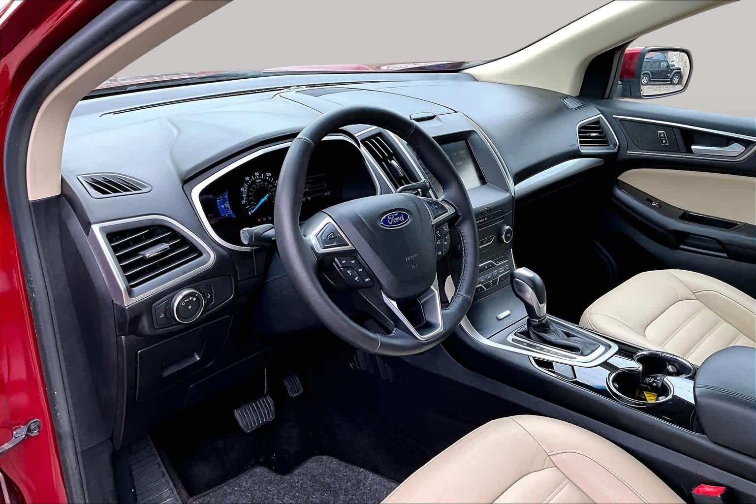 2015 Ford Edge