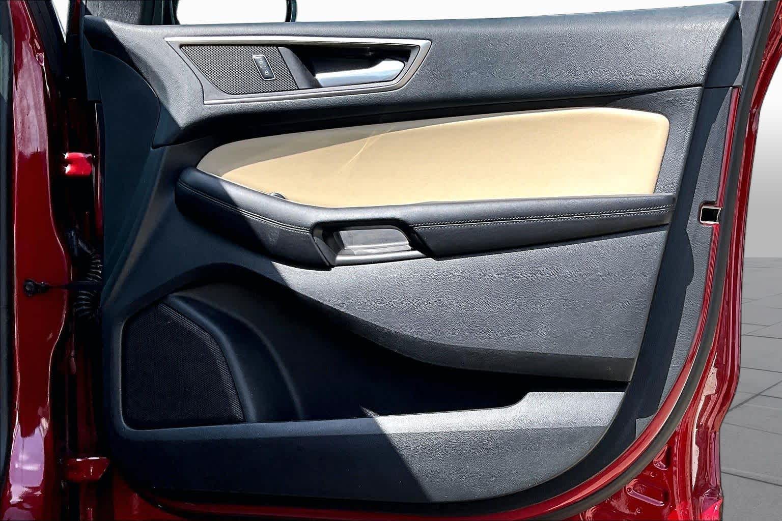 2015 Ford Edge