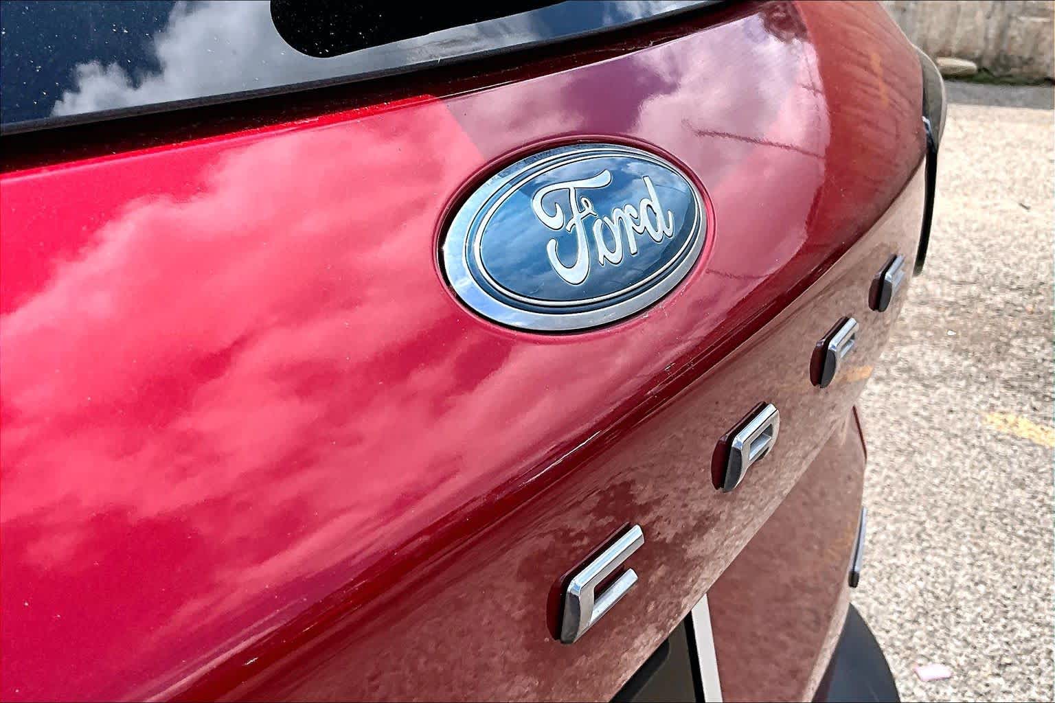 2020 Ford Escape