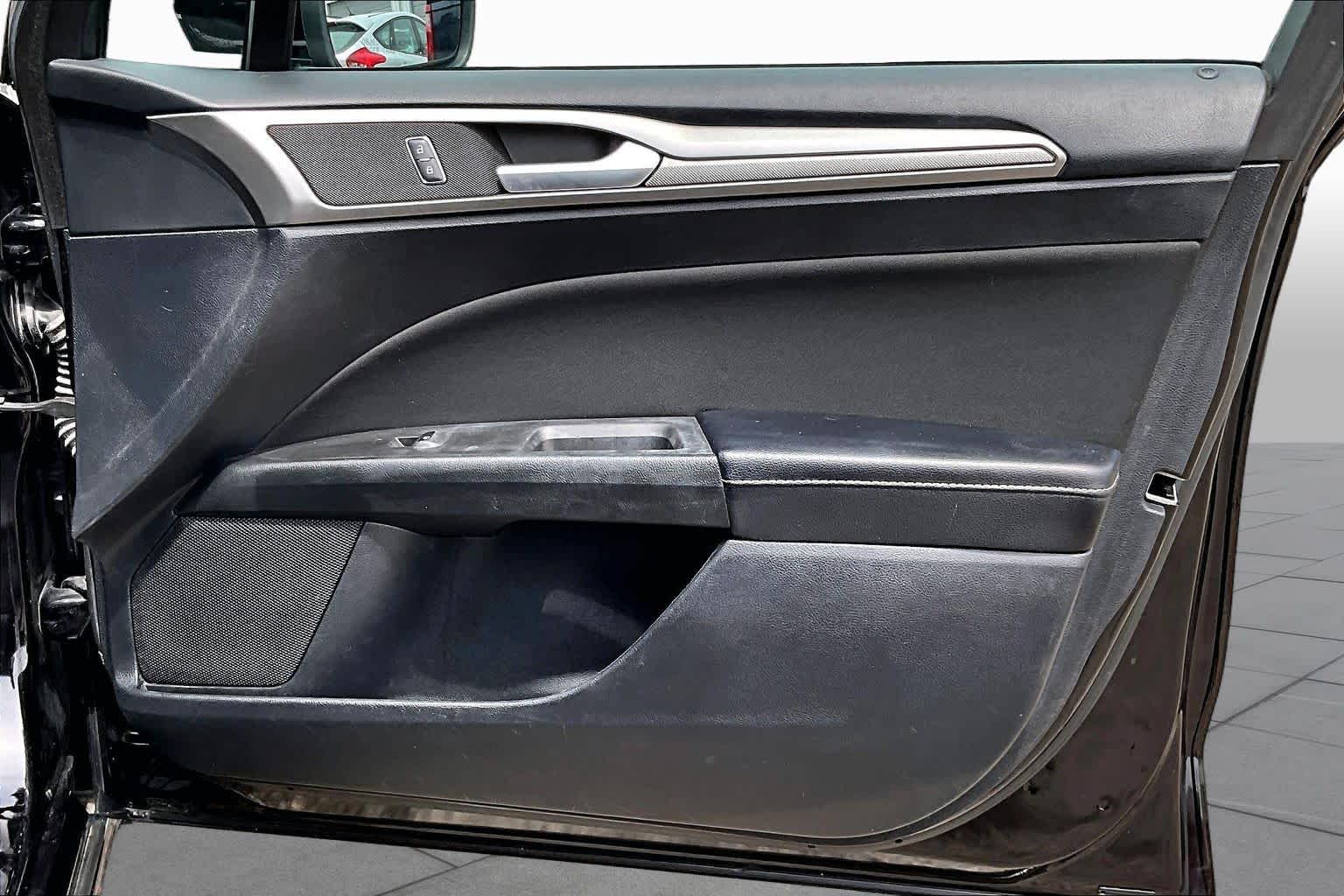 2019 Ford Fusion Hybrid