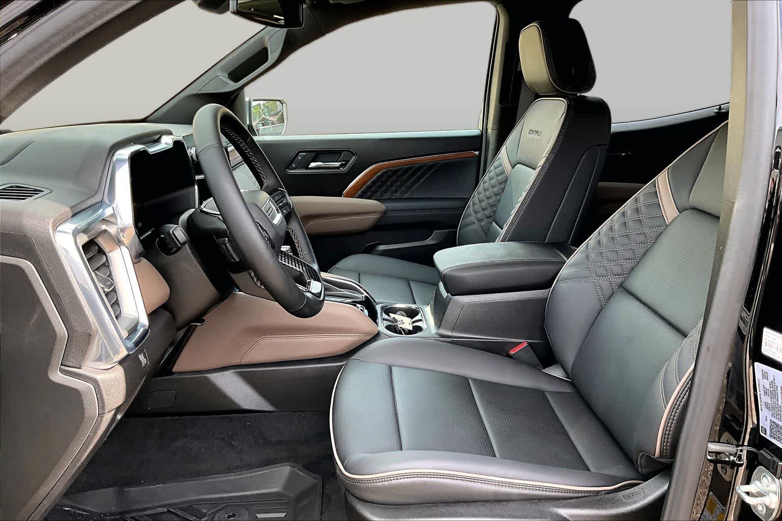 2025 GMC Canyon