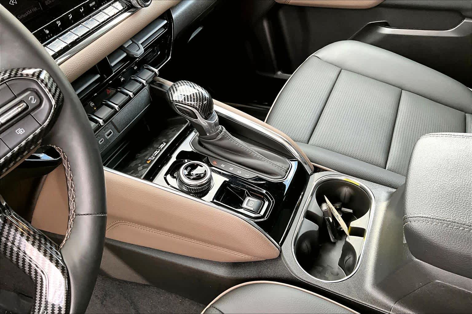 2025 GMC Canyon