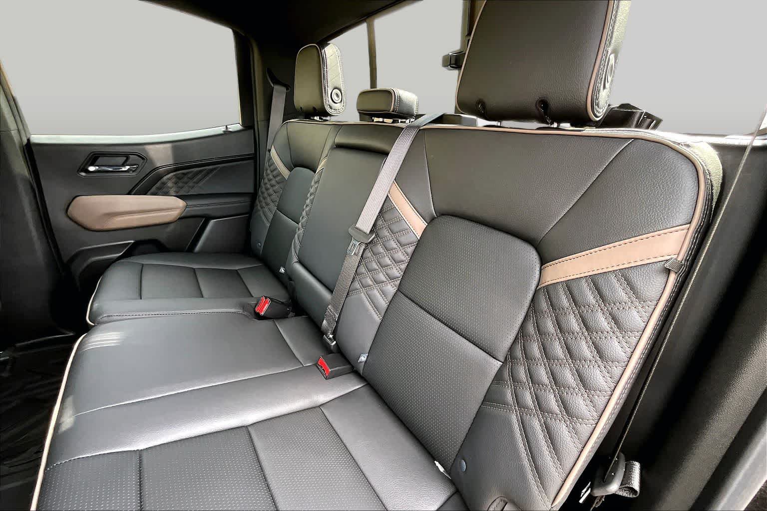2025 GMC Canyon