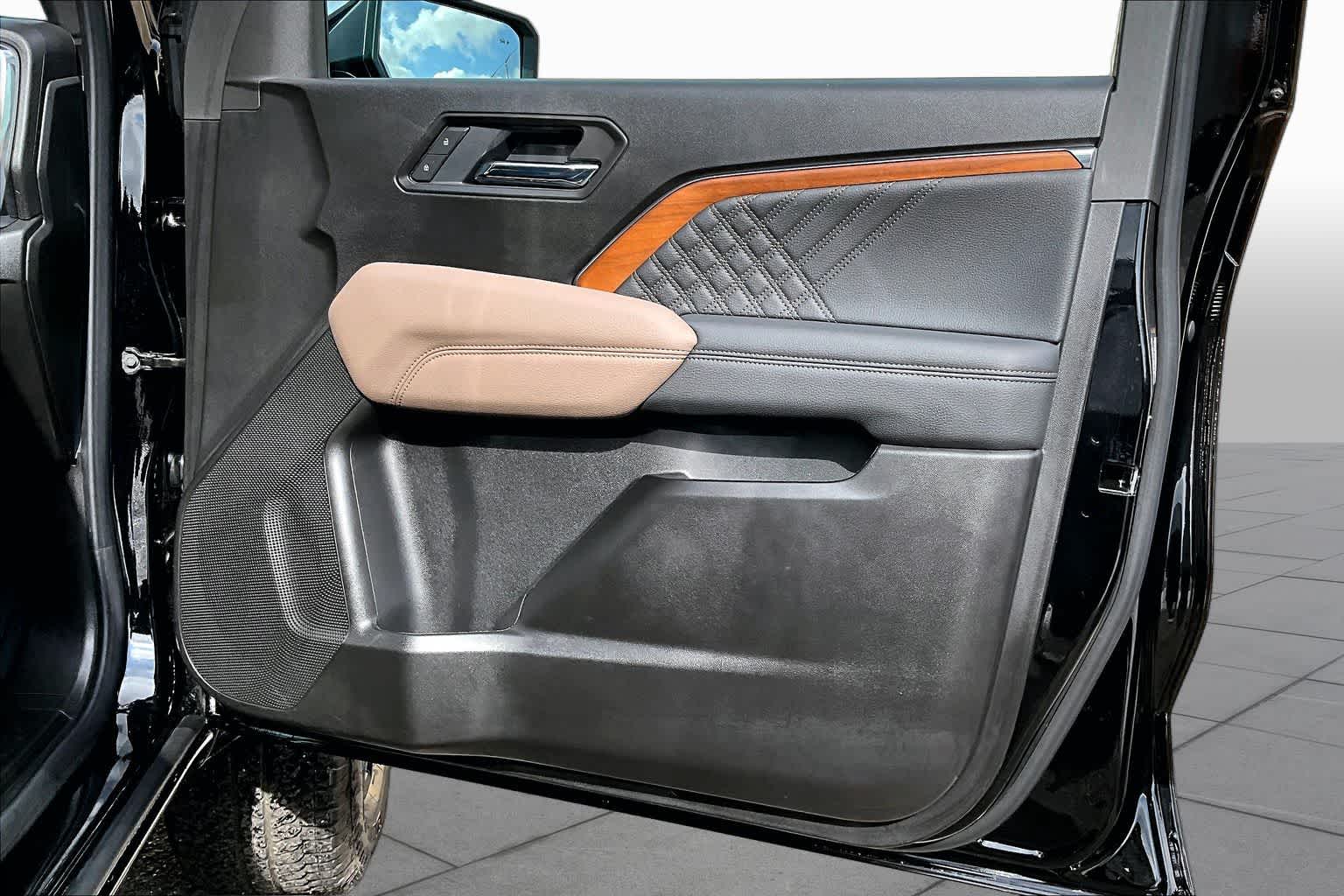 2025 GMC Canyon