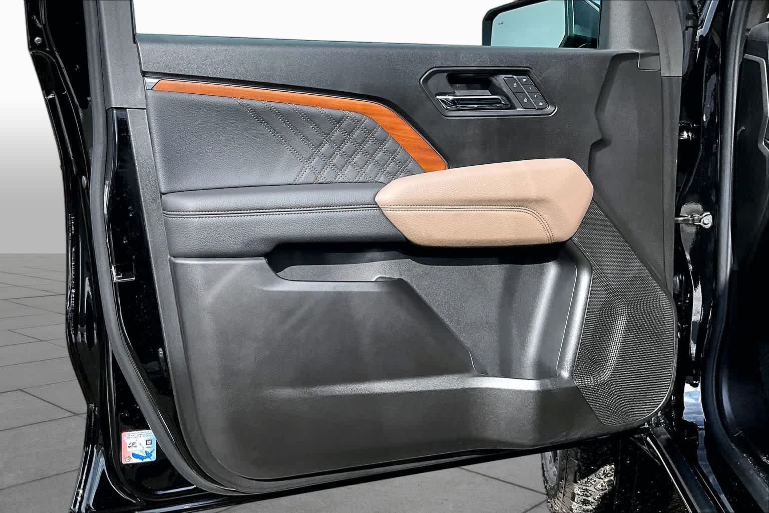 2025 GMC Canyon