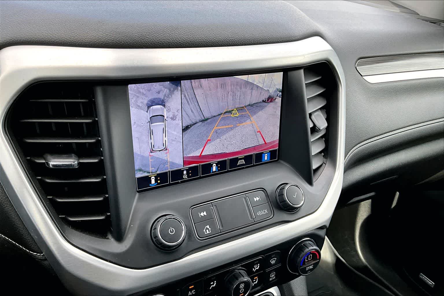 2021 GMC Acadia