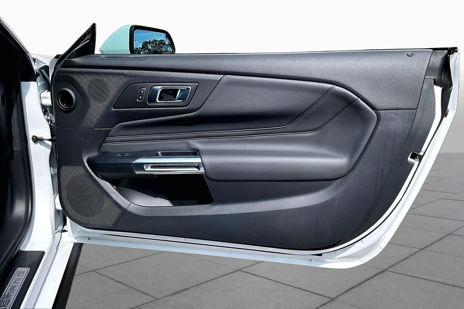 2025 Ford Mustang