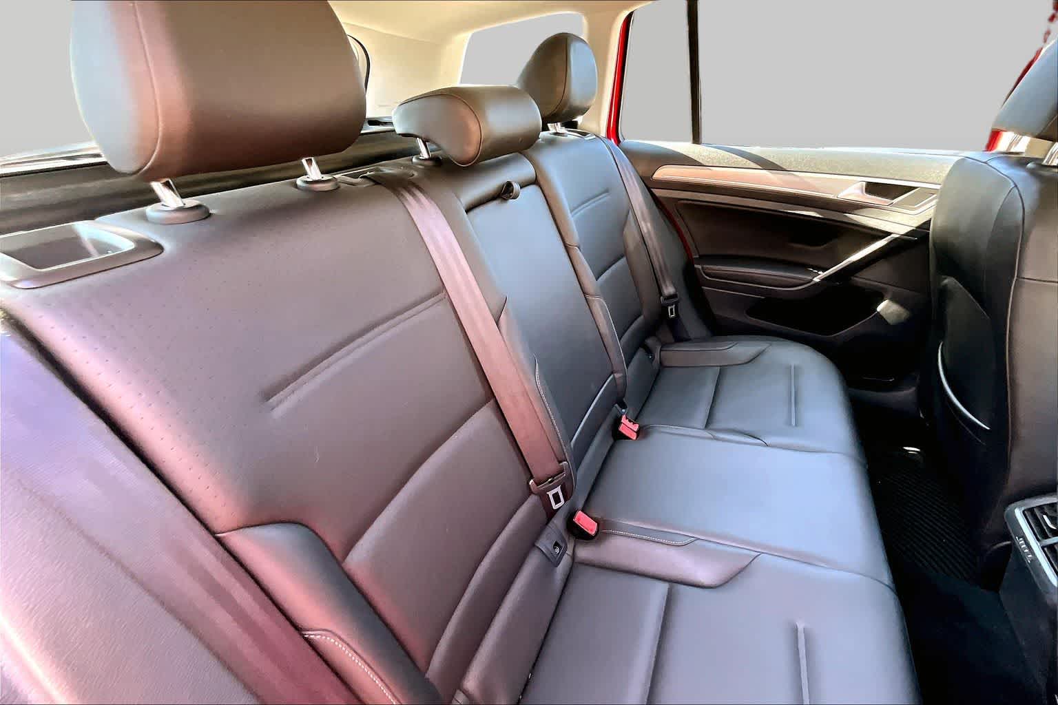 2015 Volkswagen Golf SportWagen