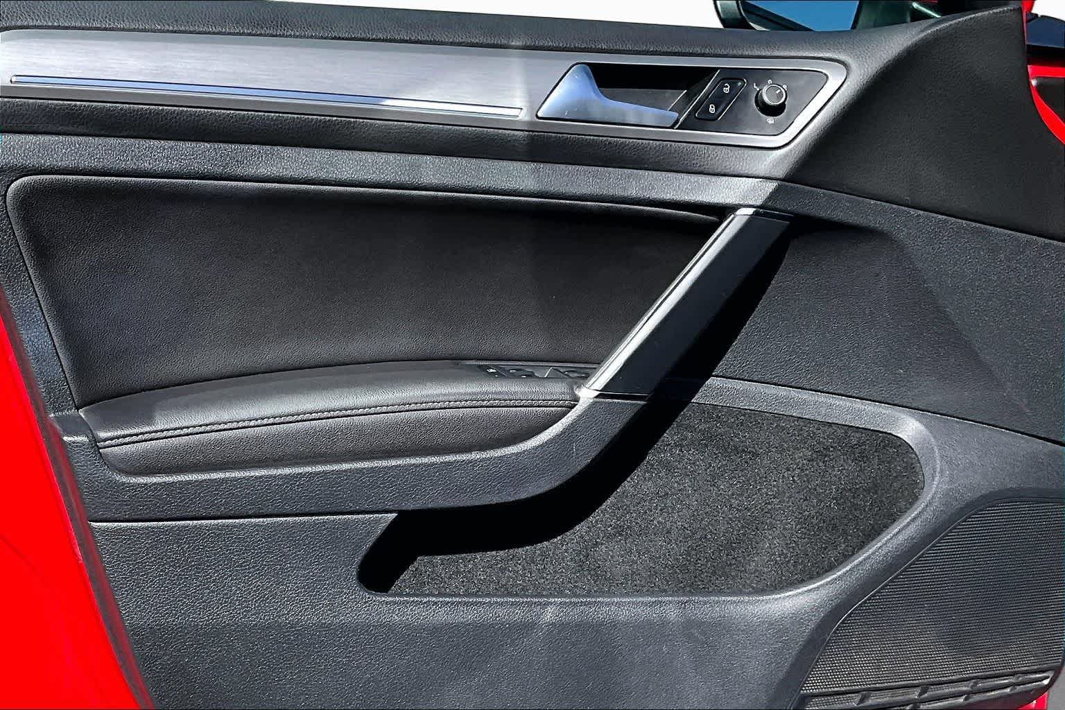 2015 Volkswagen Golf SportWagen