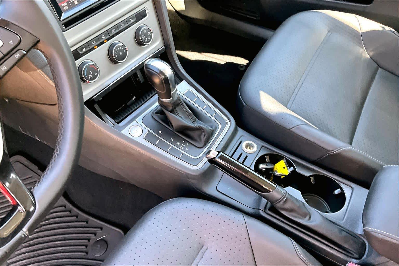 2015 Volkswagen Golf SportWagen