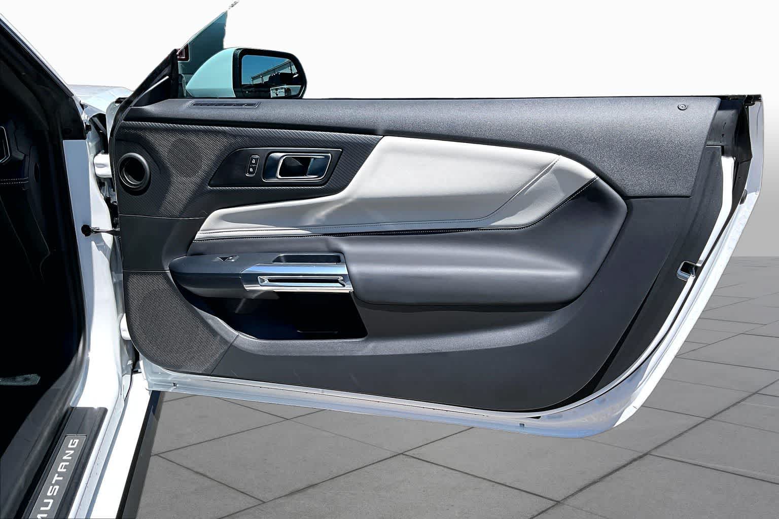 2025 Ford Mustang