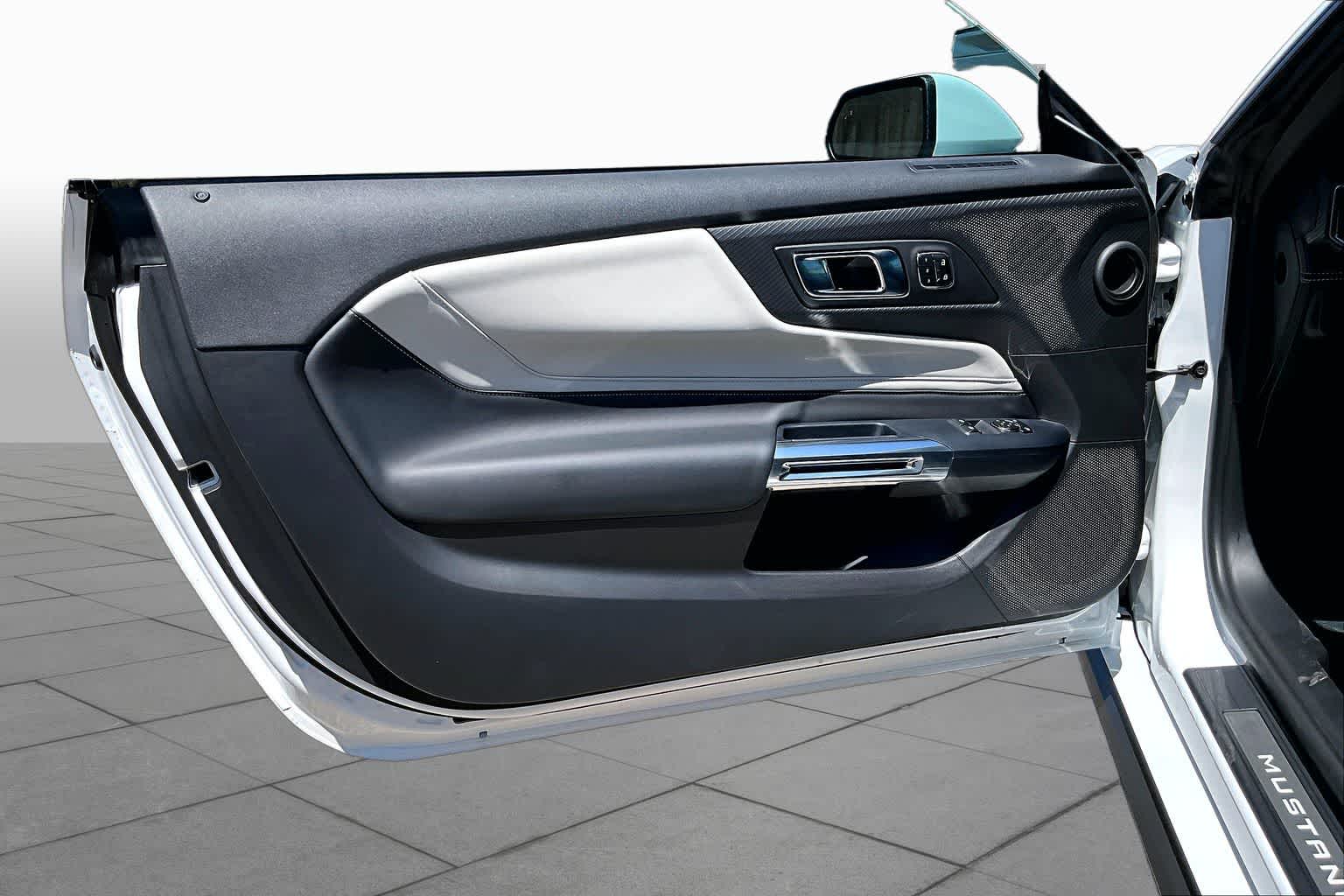 2025 Ford Mustang