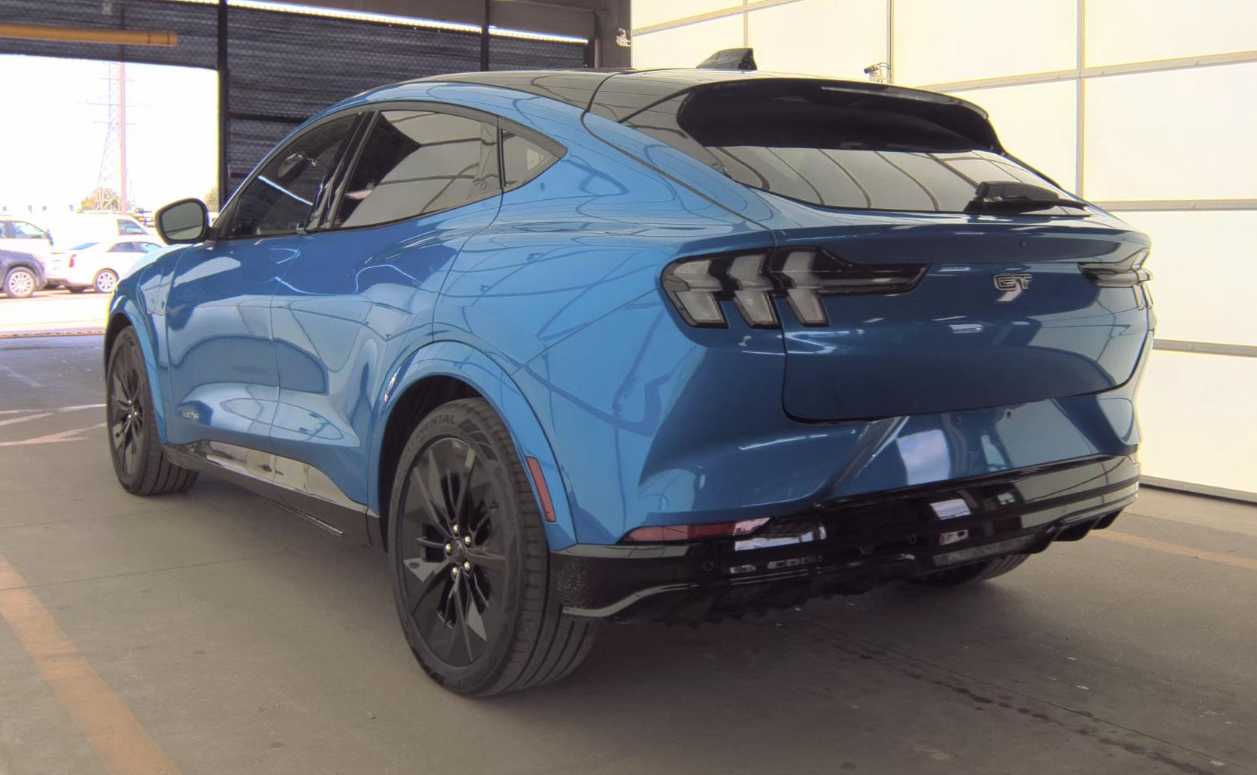 2025 Ford Mustang Mach-E