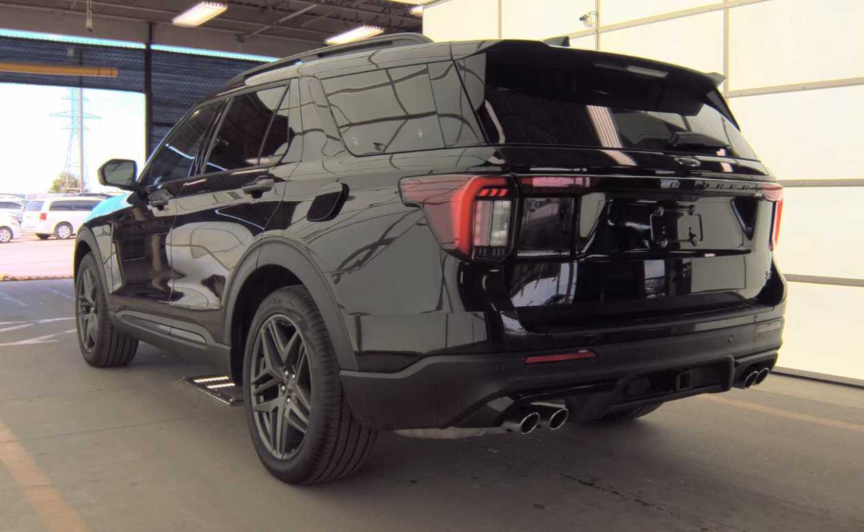 2025 Ford Explorer