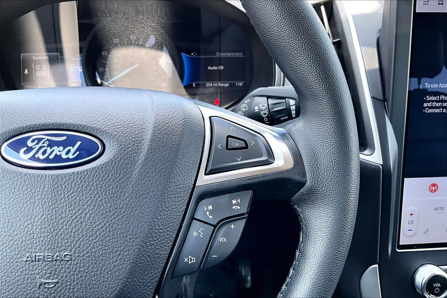 2024 Ford Edge