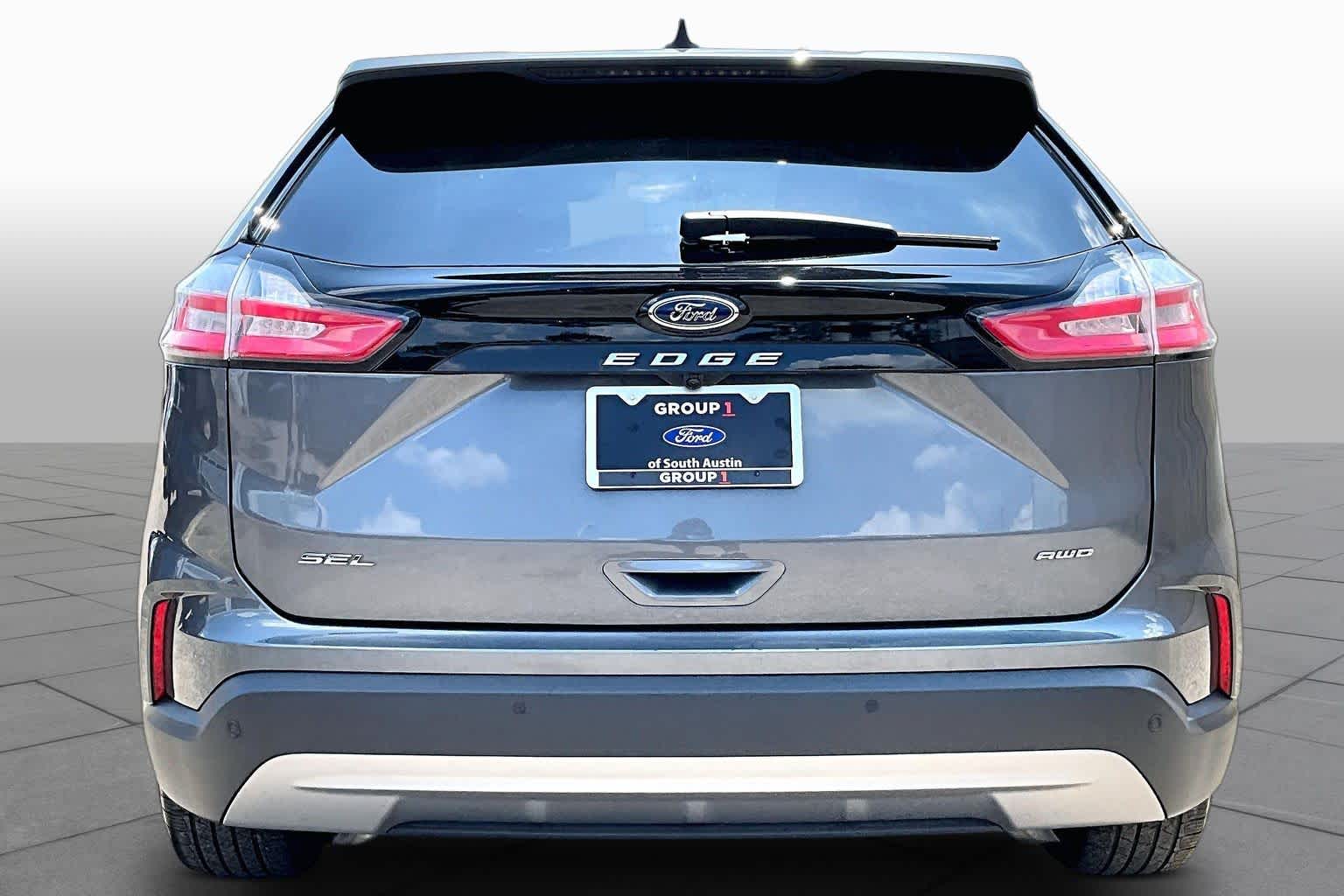 2024 Ford Edge