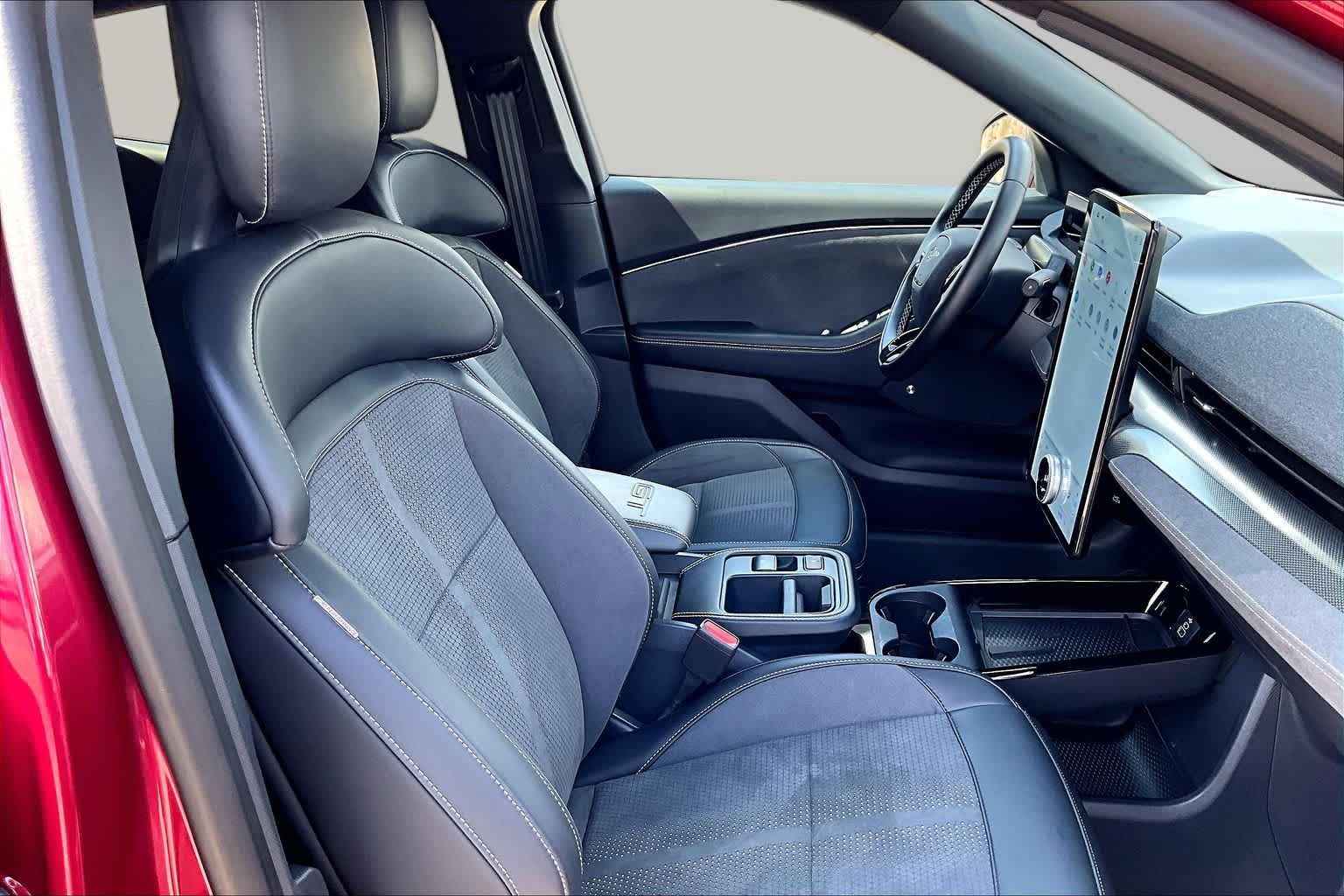 2025 Ford Mustang Mach-E
