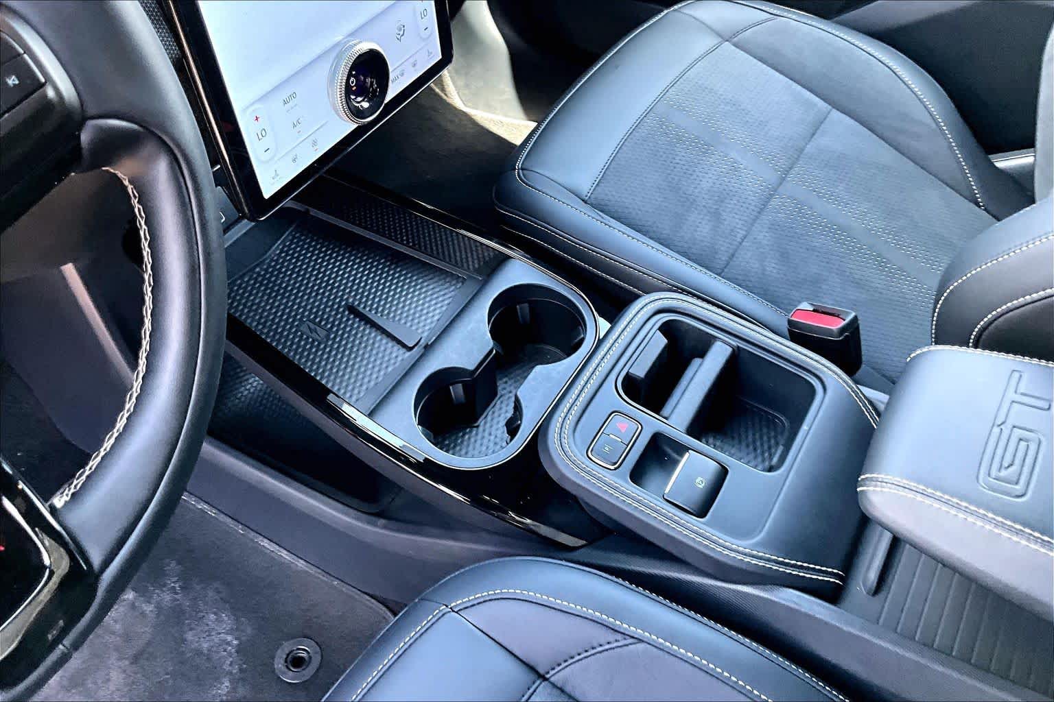 2025 Ford Mustang Mach-E