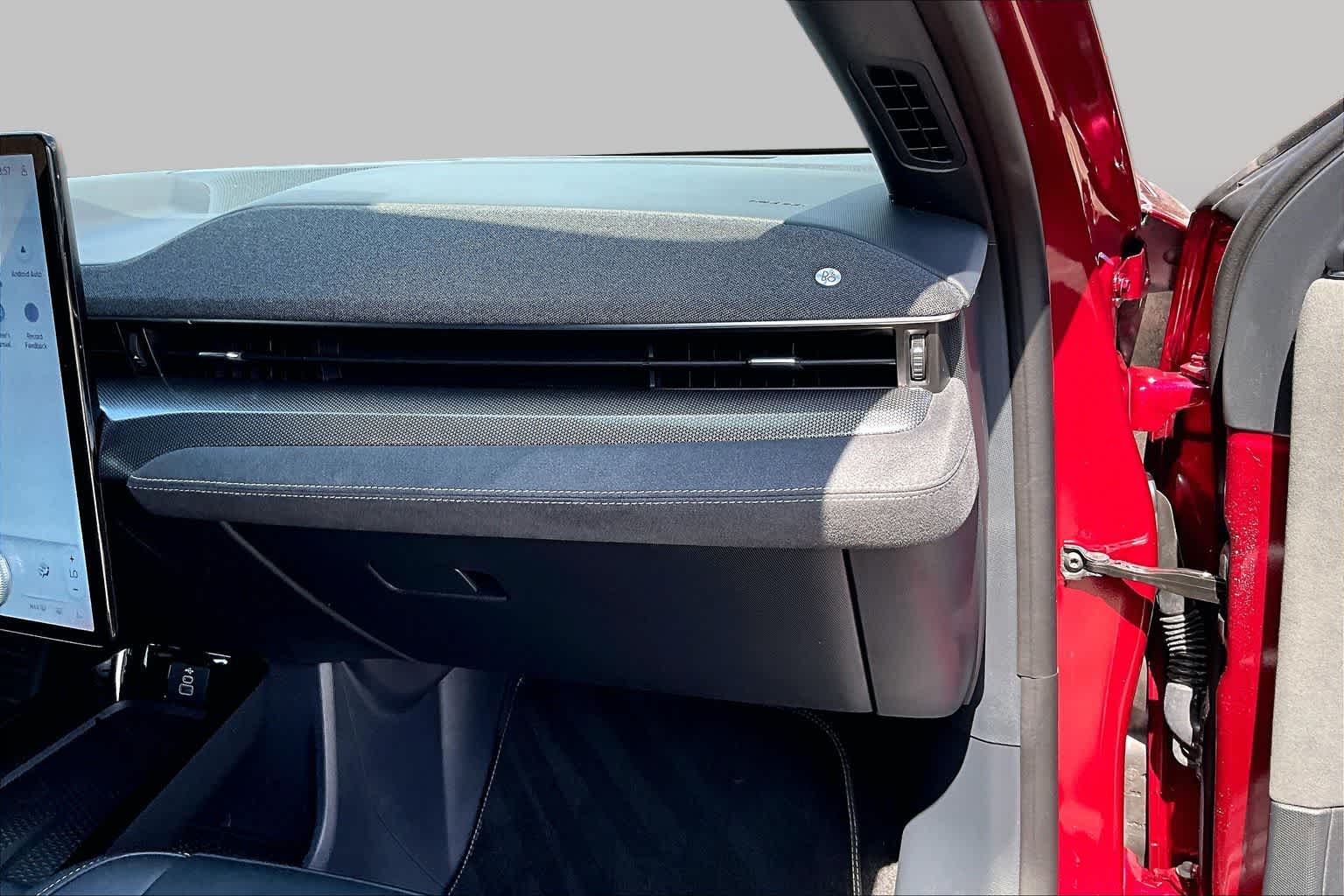 2025 Ford Mustang Mach-E