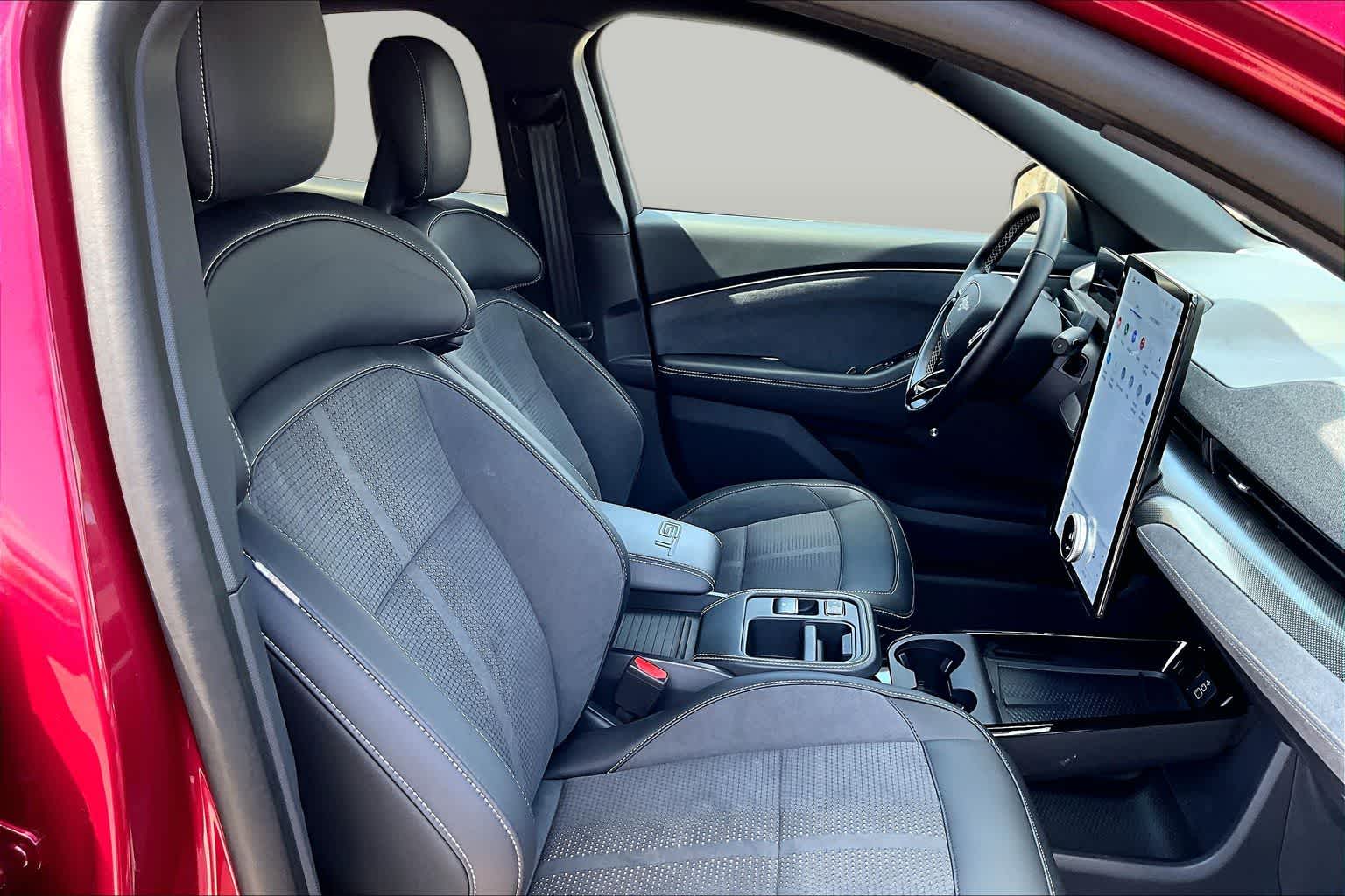 2025 Ford Mustang Mach-E