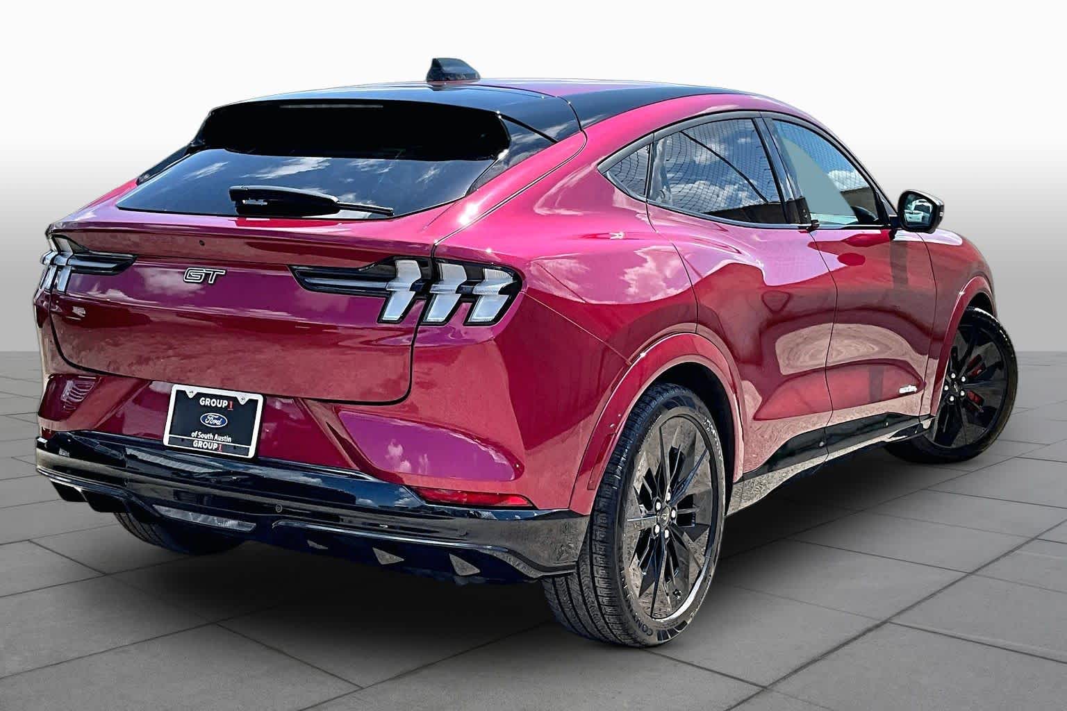 2025 Ford Mustang Mach-E