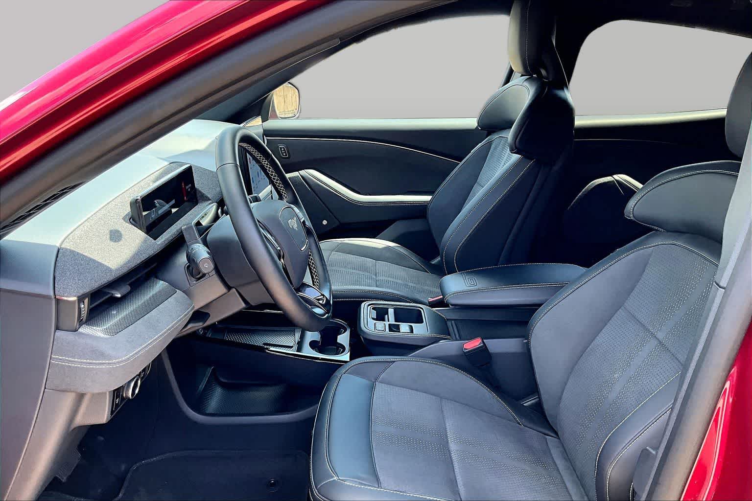 2025 Ford Mustang Mach-E