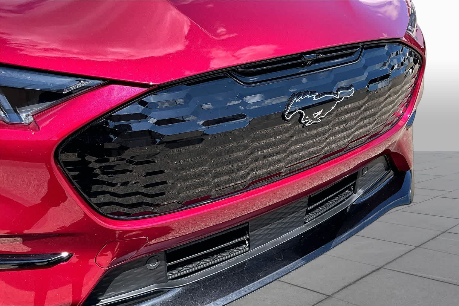 2025 Ford Mustang Mach-E