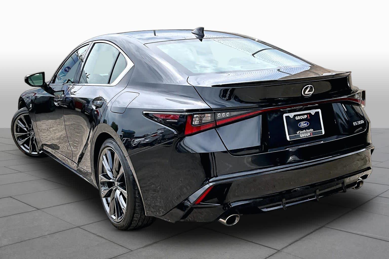 2023 Lexus IS 350