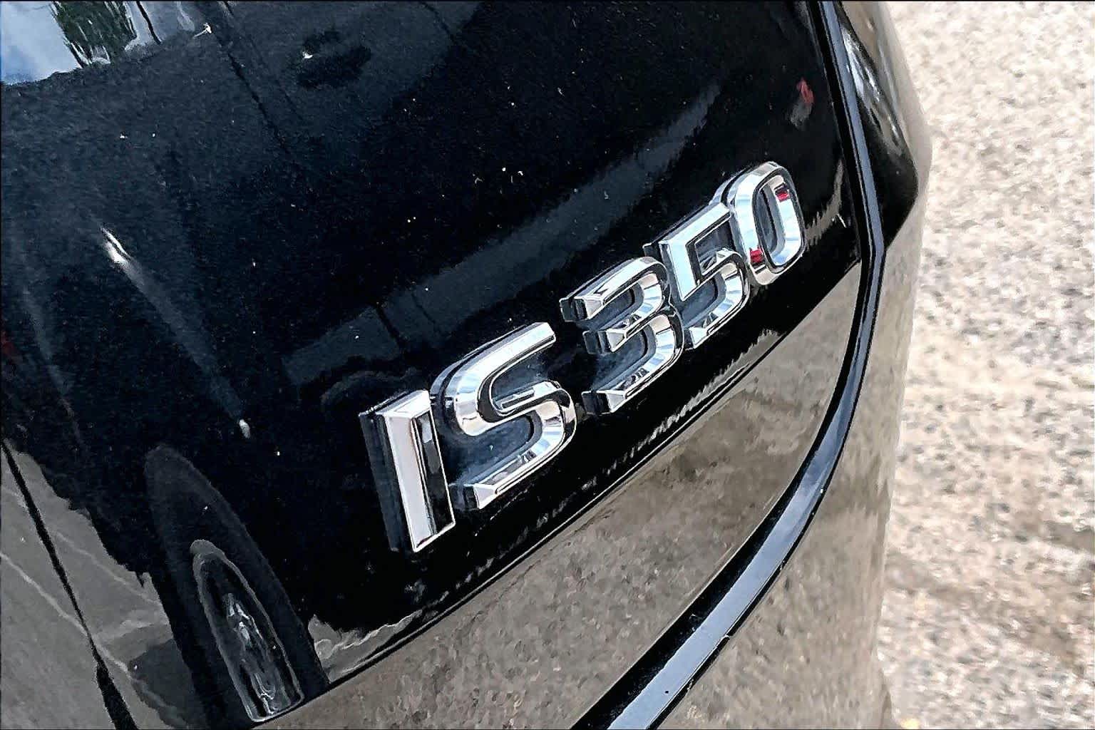 2023 Lexus IS 350