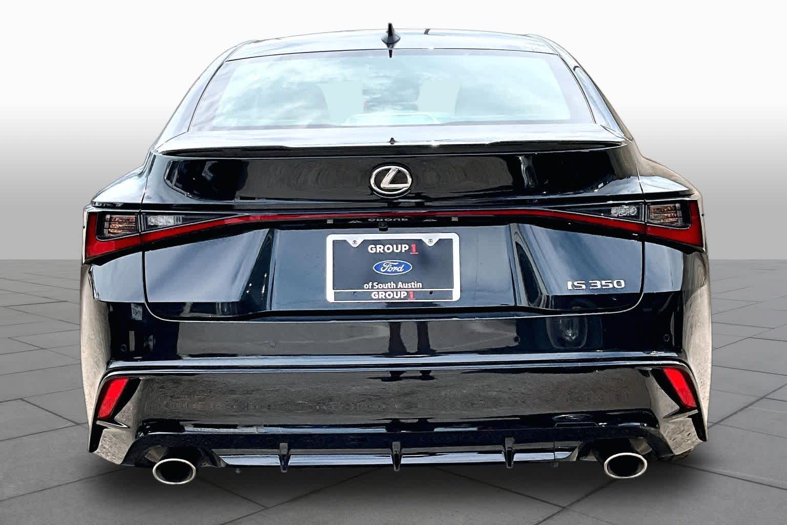 2023 Lexus IS 350