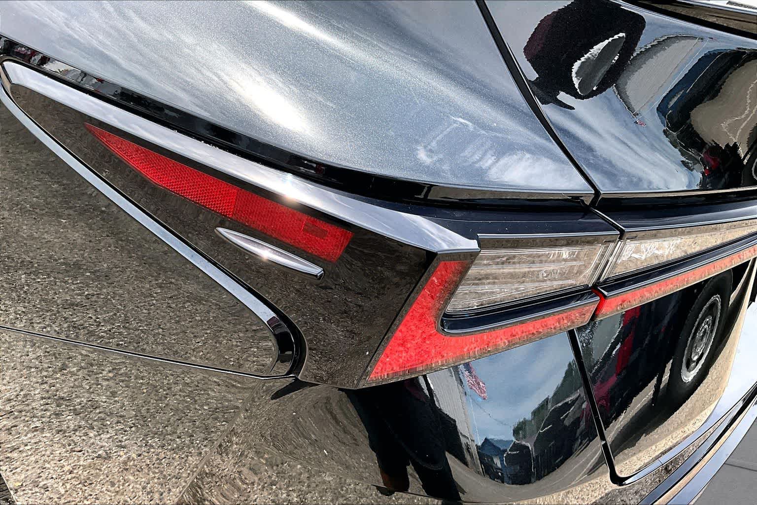 2023 Lexus IS 350