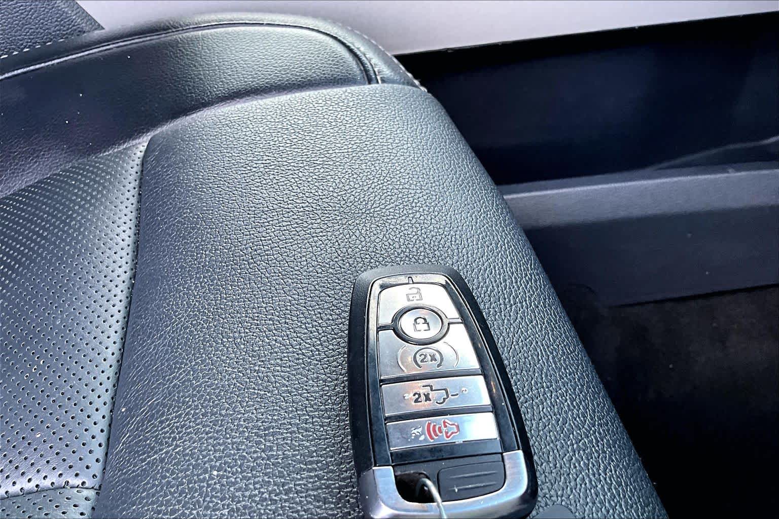 2022 Ford Super Duty F-350 DRW Pickup
